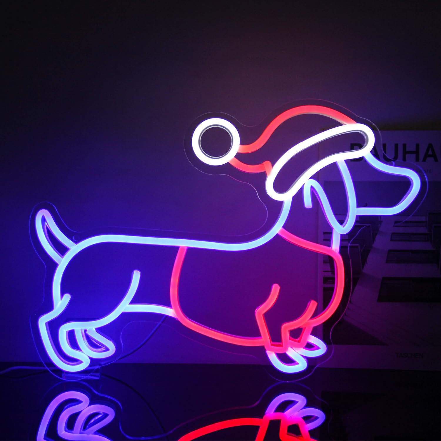 Dackel Neonlampe mit Weihnachtsmütze – Lustige LED-Deko für Zuhause & Feste