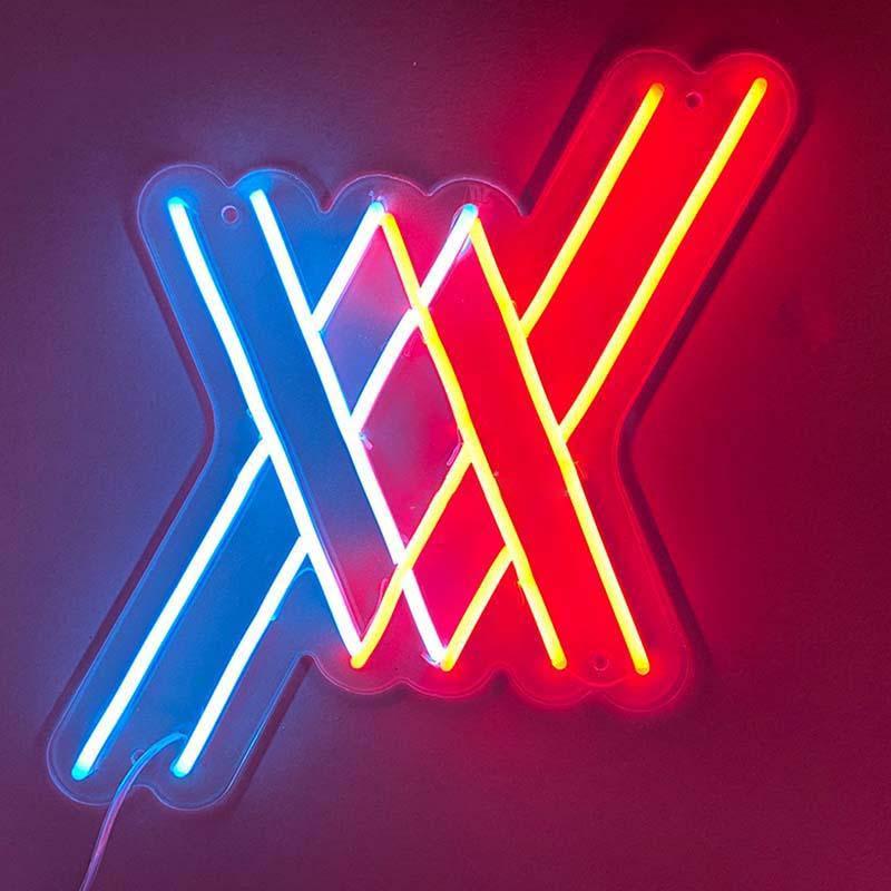 "Franxx" Neonschrift