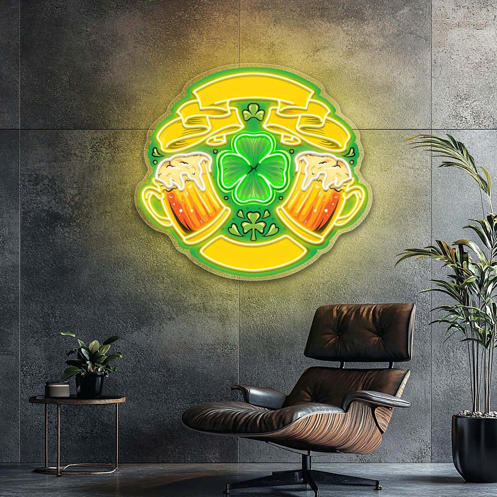 Glücksband und Shamrock-Bier: LED Neon Lichtkunstwerk für den St. Patrick's Day