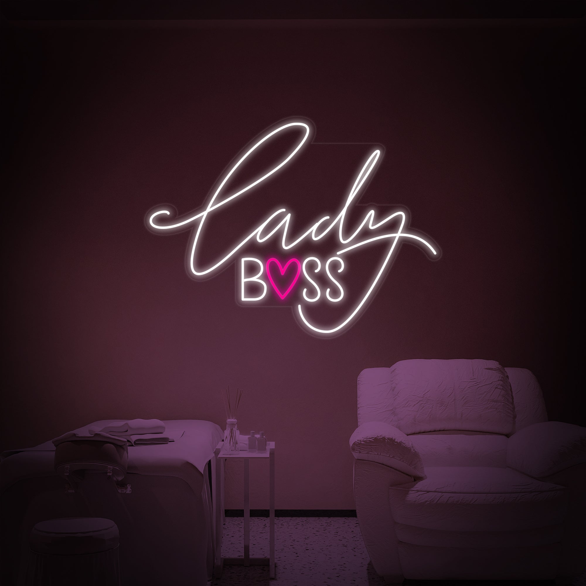 "Lady Boss" Neonschrift
