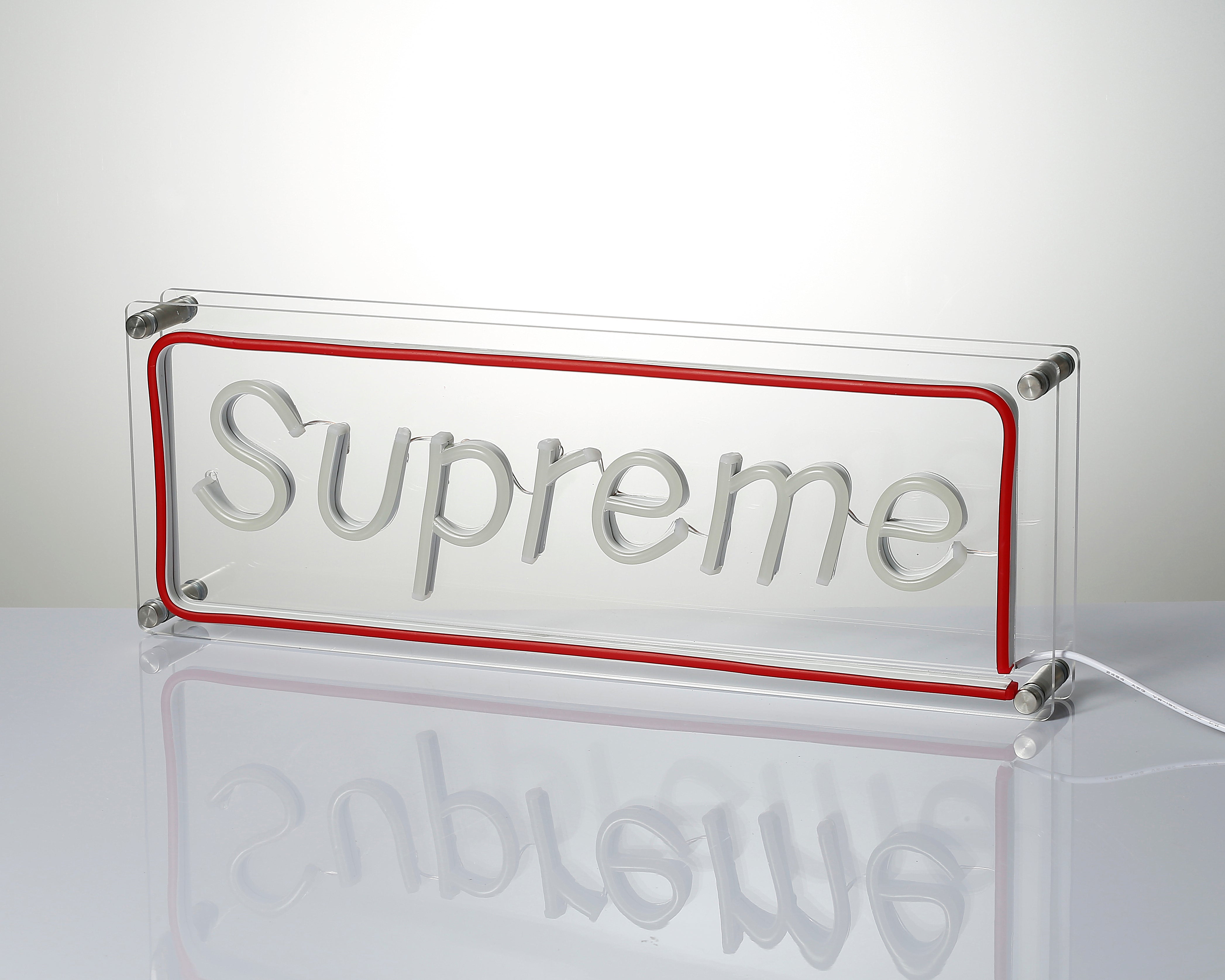 "Supreme" Schreibtisch LED Neonschrift